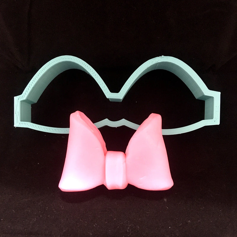 Cookie Cutter Bow Cutter Template - Art Is In Cakes, Bakery & SupplyCookie CutterBow 1.5in